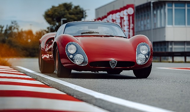 Alfa Romeo’dan Yeni Özel Seri: 33 Stradale – OTOMOTIV
