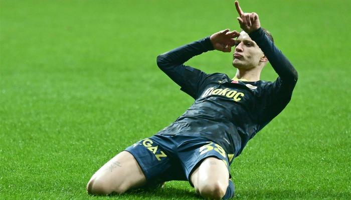 Derbiye damga vuran Sebastian Szymanski, Beşiktaş karşısında kariyer rekoru kırdı!Fenerbahçe