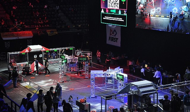 Dassault Systèmes FIRST® Robotics Competition’ı destekleyerek Türkiye’de STEM eğitimini teşvik ediyor – EĞİTİM