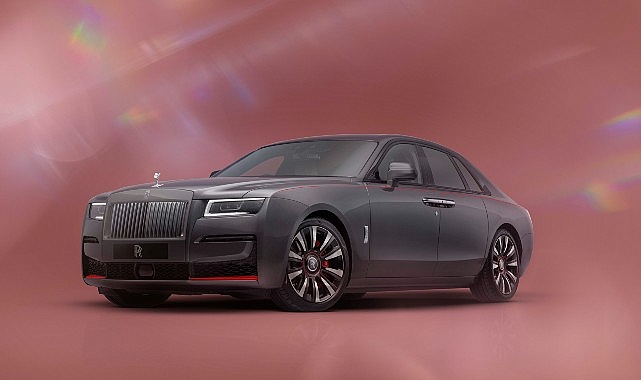 ‘’Rolls-Royce Ghost Prism’’ Çağdaş Tasarımdan Esinlendi. – OTOMOTIV