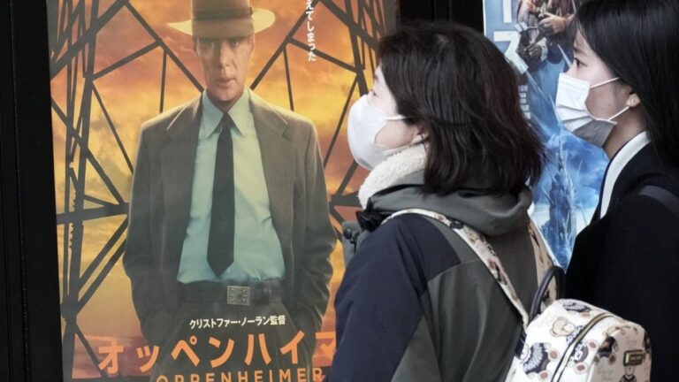 Atom bombasını anlatan ‘tartışmalı’ Oppenheimer filmi Japonya’da gösterime girdi