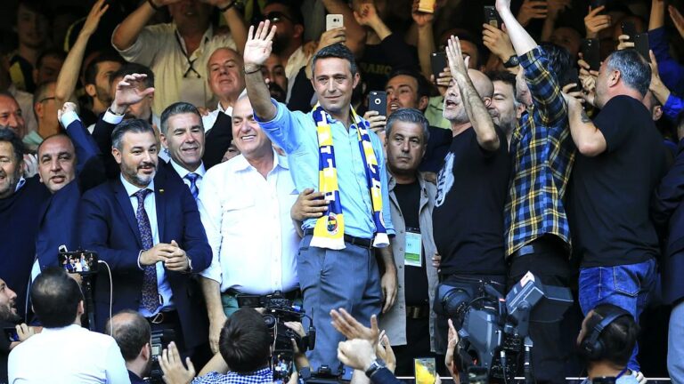 Fenerbahçe’de Ali Koç, üçüncü kez başkan seçildi