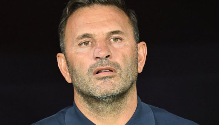 Okan Buruk’tan maç sonunda UEFA’ya olay yaratan tepki! ”İsviçre’nin kardeş ülkesinden Alman hakem atadılar! Rövanş maçına Azeri hakem istiyoruz…”