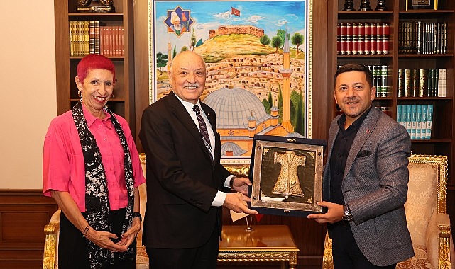 Paraguay’ın Ankara Büyükelçisi Ceferino Adrian Valdez Peralta, Nevşehir Belediye Başkanı Rasim Arı’yı ziyaret etti. – GÜNDEM