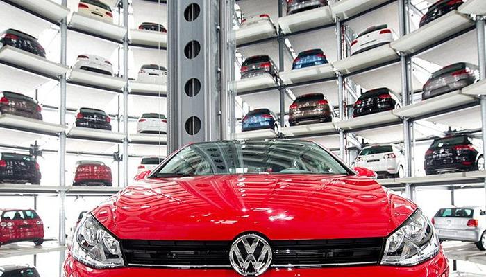 Volkswagen'den üzücü haber! Fabrikalarını kapatabilir