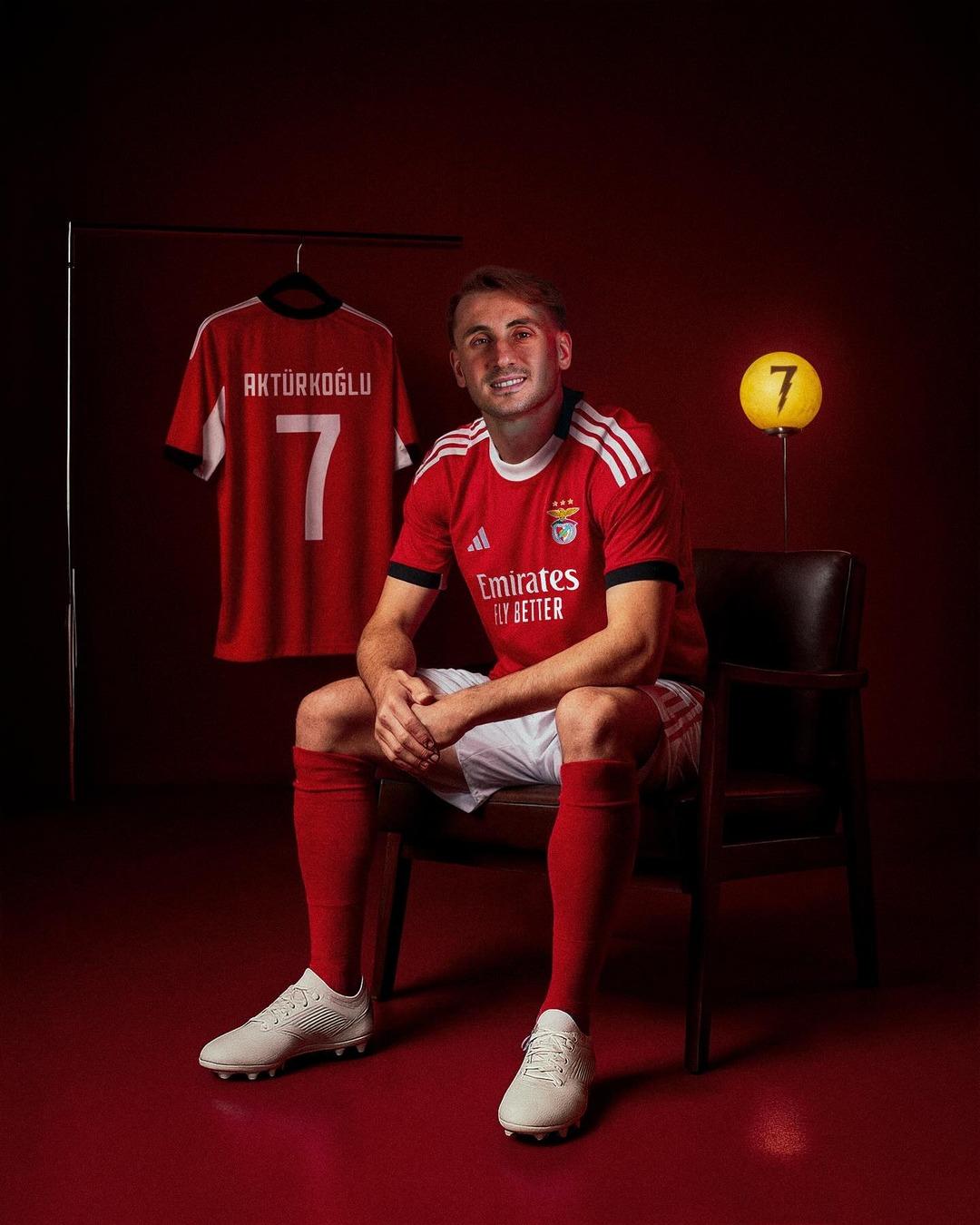 Kerem Aktukoğlu, Fenerbahçe'nin hikayesindeki en pahalı oyuncu! Tanıklık ücreti resmi olarak açıklandı 3