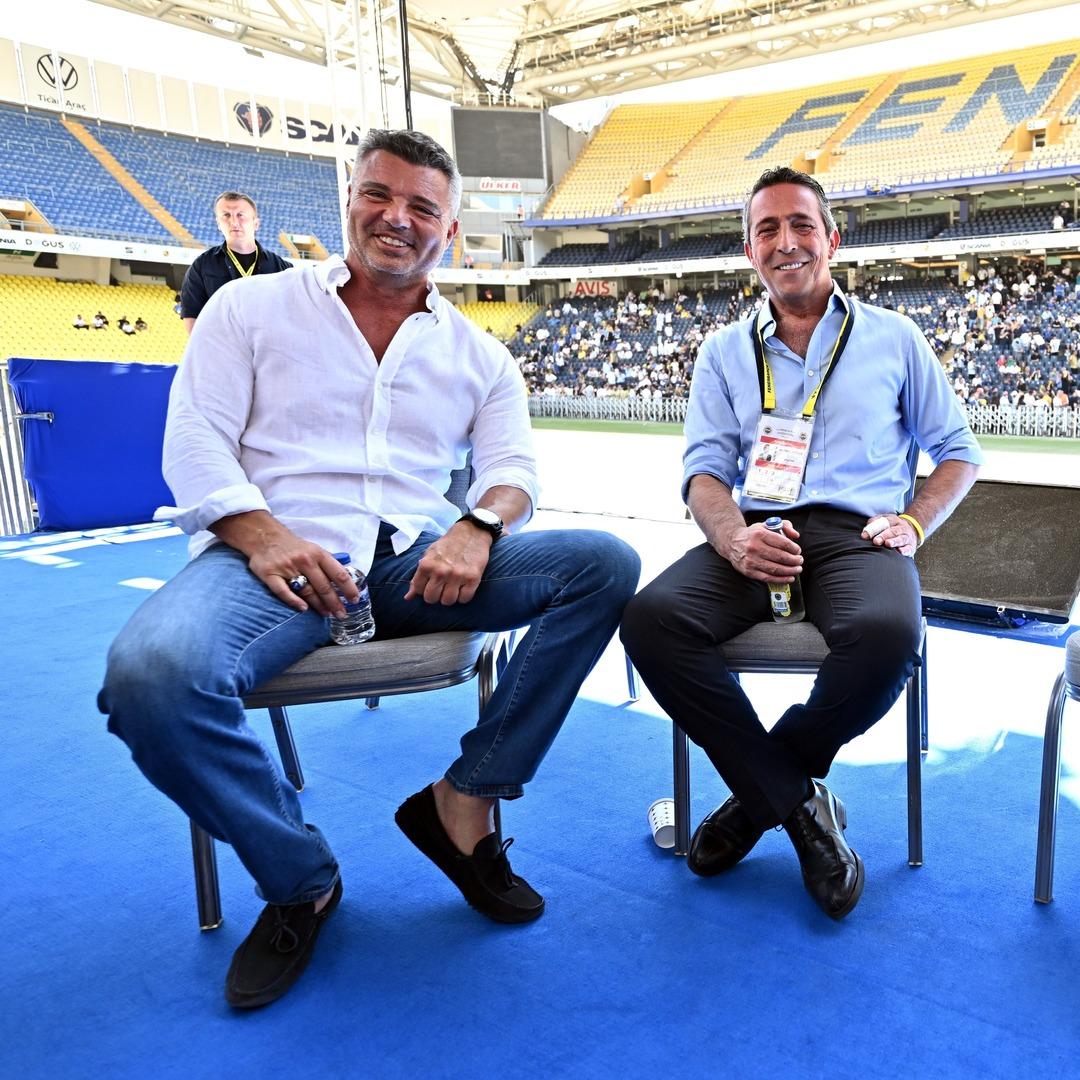Fenerbahçe de cumhurbaşkanlığı seçimlerinden ısınıyor! Saran in '' Bunlar Pinner'ın insanları! Bunlar Fenerbahçe'yi sevdiğimi ve Fenerbahçe'den çok sayıda olan insanlar. '' Kelimeler gündemdeydi 2