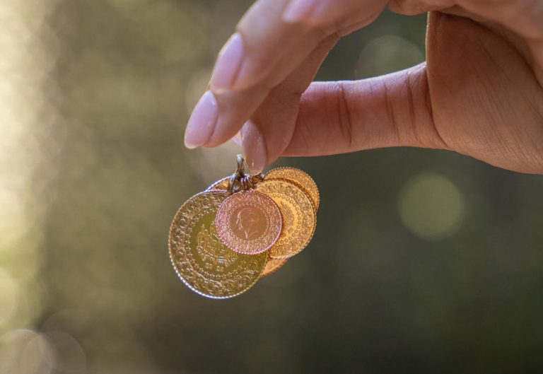 Bugün altın fiyatları ne durumda? 25 Kasım gram ve çeyrek altın canlı alış-satış fiyatları